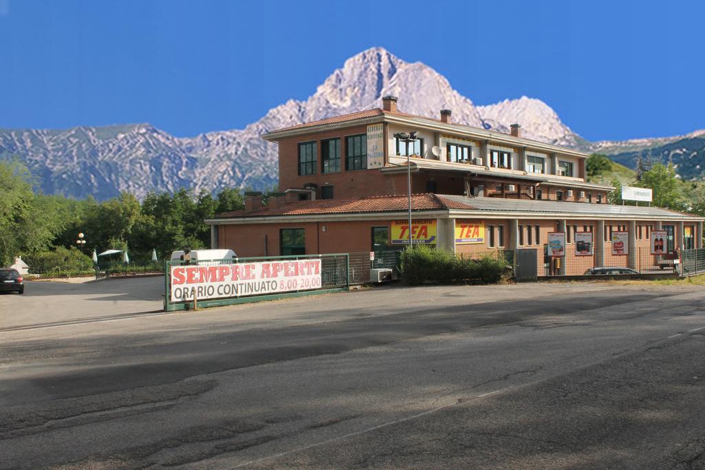 Residence La Piscina Isola del Gran Sasso dʼItalia Εξωτερικό φωτογραφία